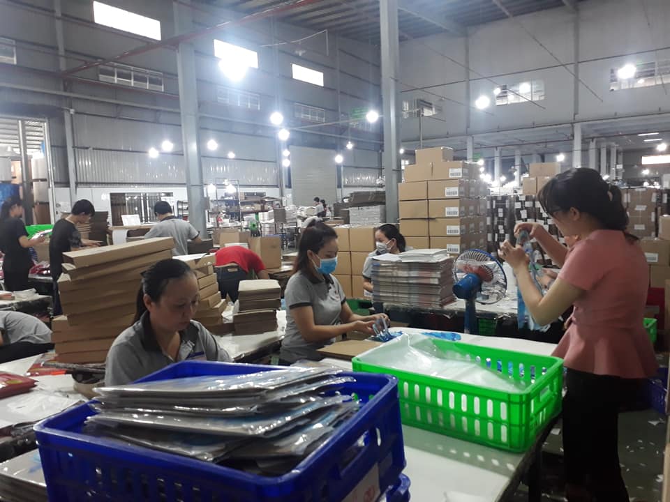 Sấy khô giấy xuất khẩu bằng lò sấy nhiệt tại khu công nghiệp sóng thần 3
